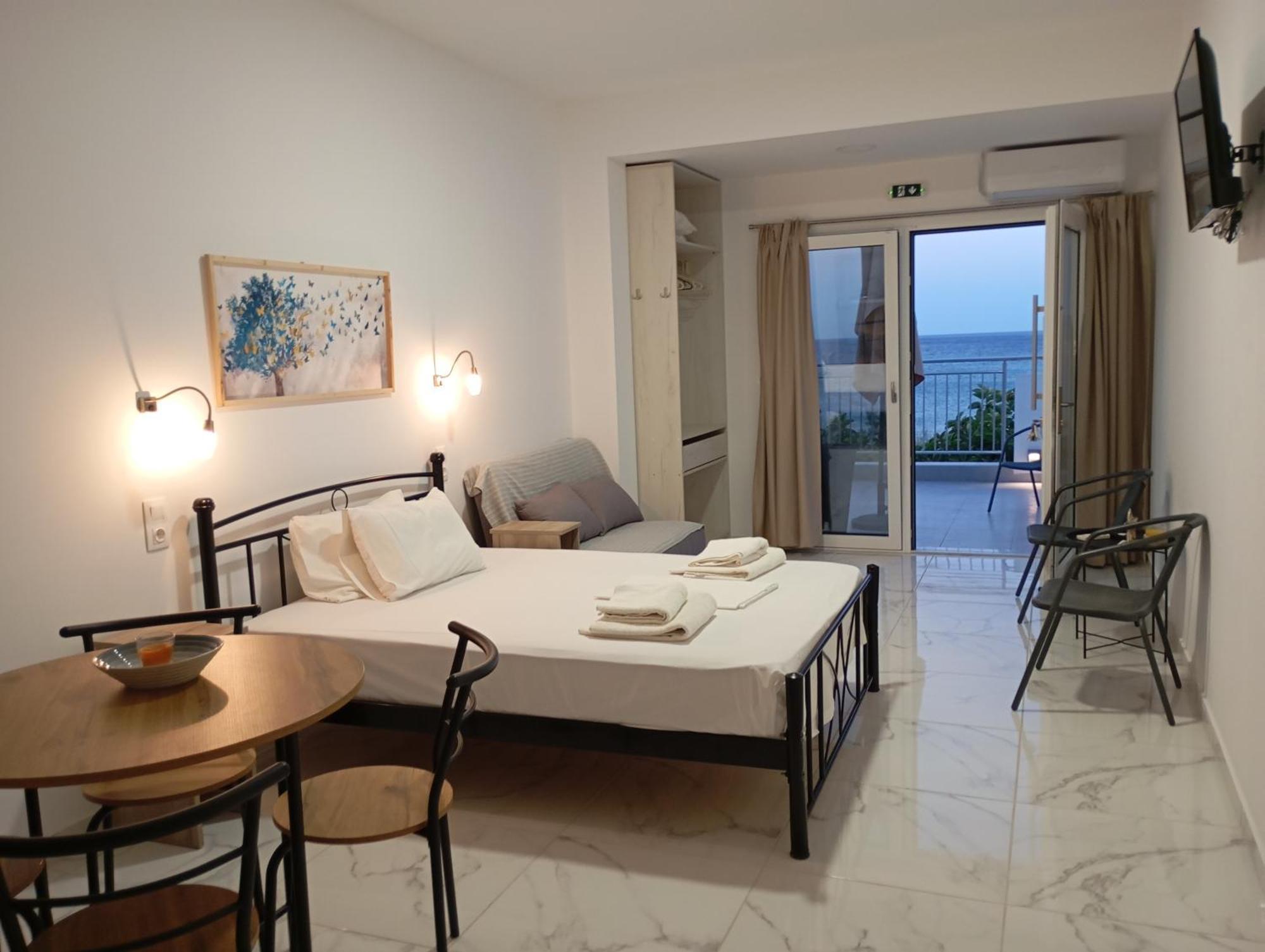 Creta Sun Apartments Makrýgialos Exterior foto